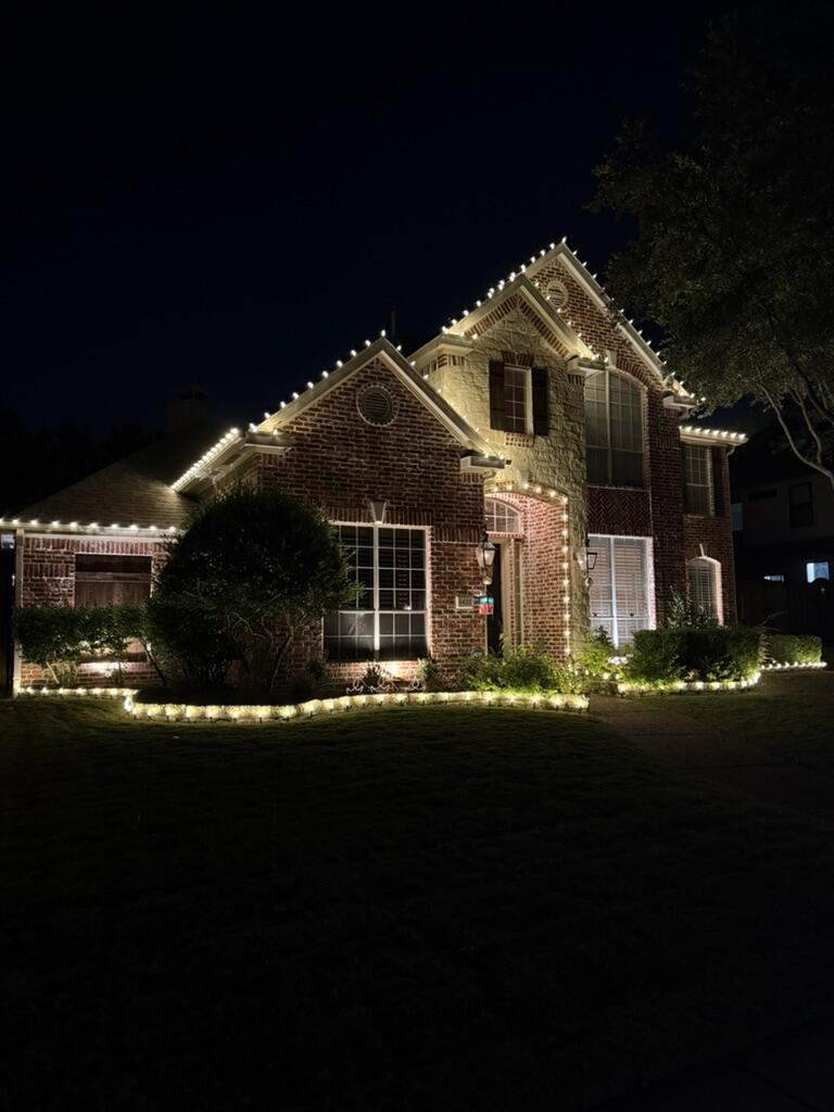 Two-Story Full Display β McKinney, TX